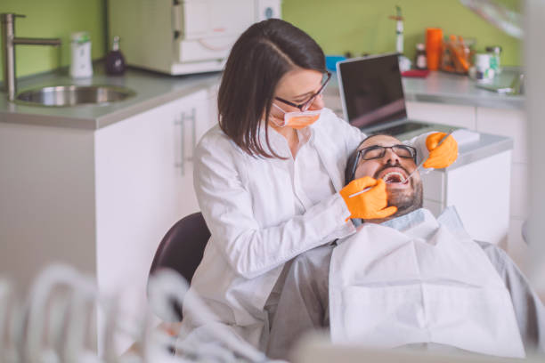Best Emergency Dental Care for Broken or Chipped Teeth in Greenacres, CA